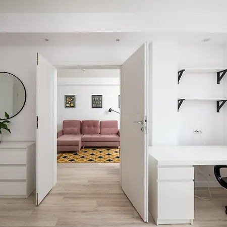 Chocimska Urban Peace By Bookinghost