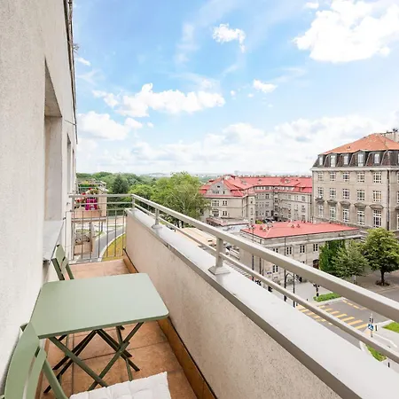 Apartment Chocimska Urban Peace By Bookinghost