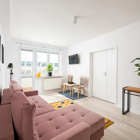 Chocimska Urban Peace By Bookinghost